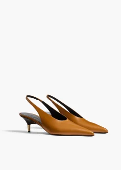 Khaite Pumps-Bella Low Pump in Cuoio Glazed Leather