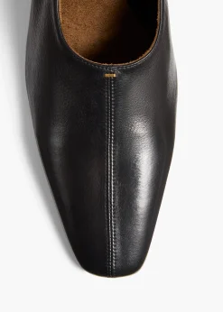 Khaite Pumps-Cecilia Pump in Black Leather